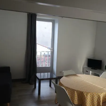 Studio Hypercentre Lr * La Rochelle (Charente-Maritime)